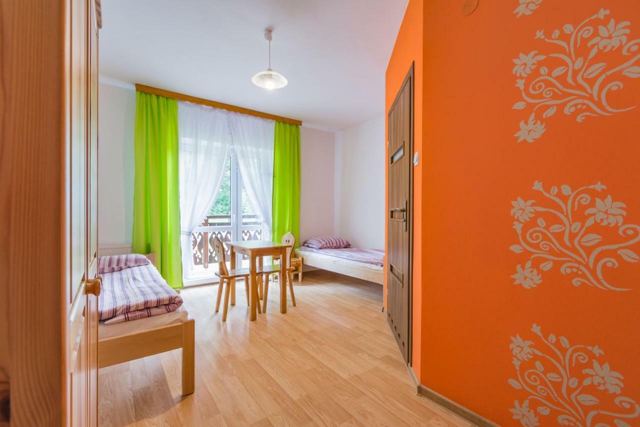 Pokoje Goscinne Pod Cuprona Szczawnica Luaran gambar